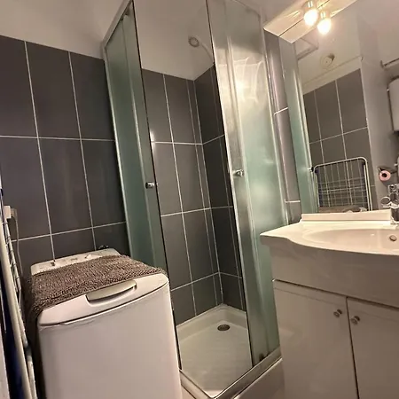 Daire Cosy With Garden And Shared Pool Le Grau-du-Roi